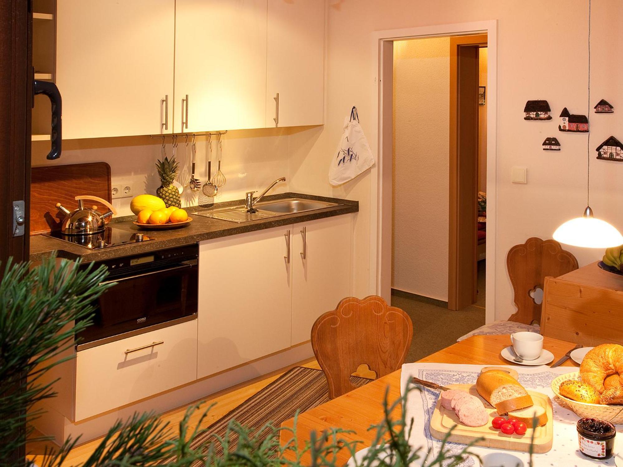 Cafe Alt Willingen Apartman Szoba fotó